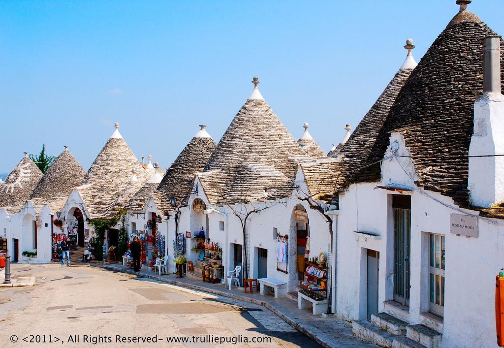 Trulli E Puglia Resort Alberobello Exterior photo